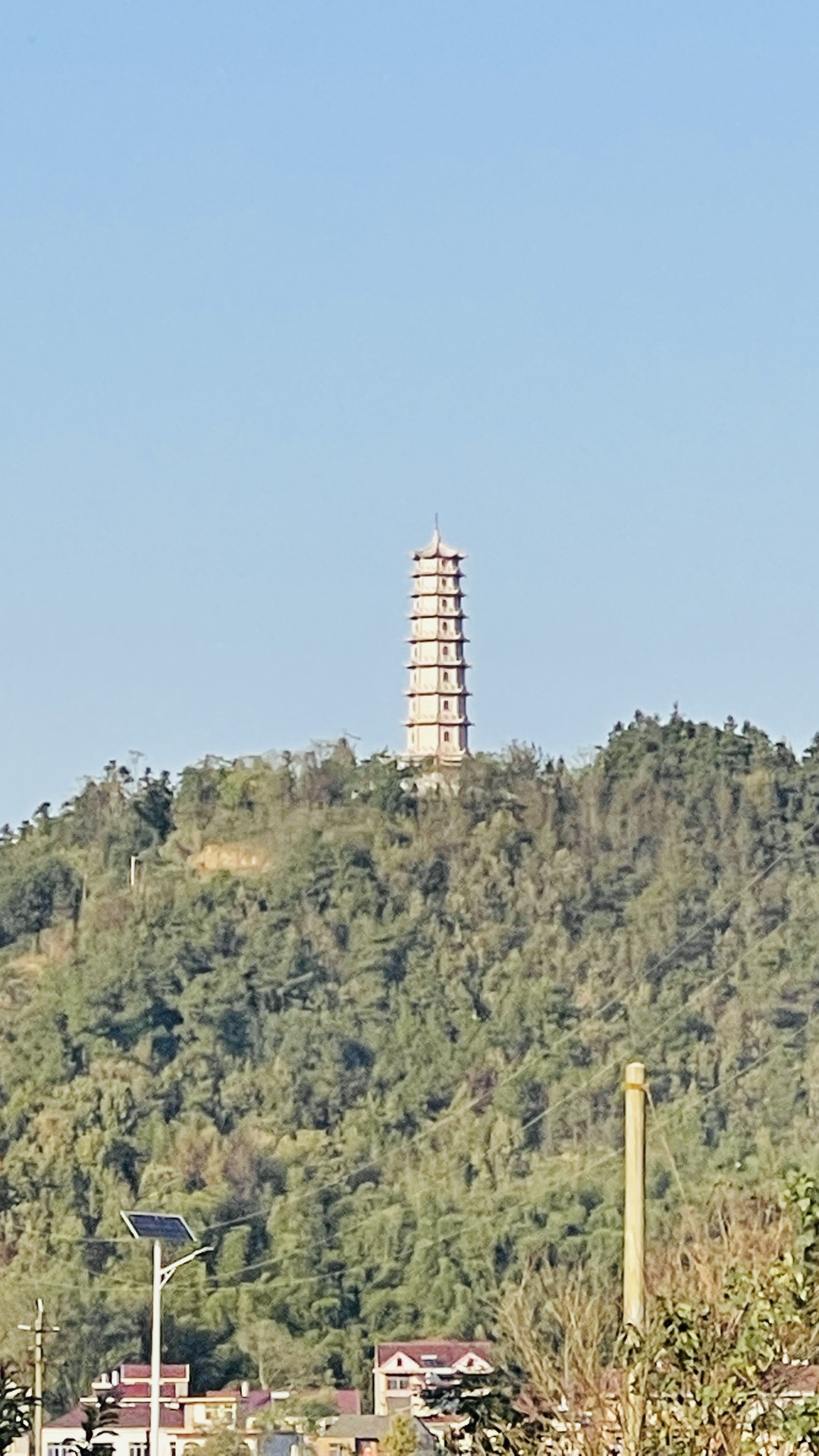再访凌安