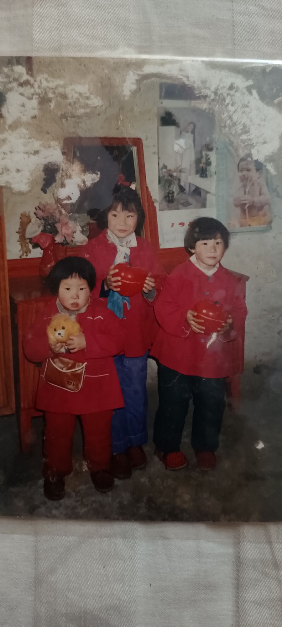 几岁的自己,再也回不去的童年。