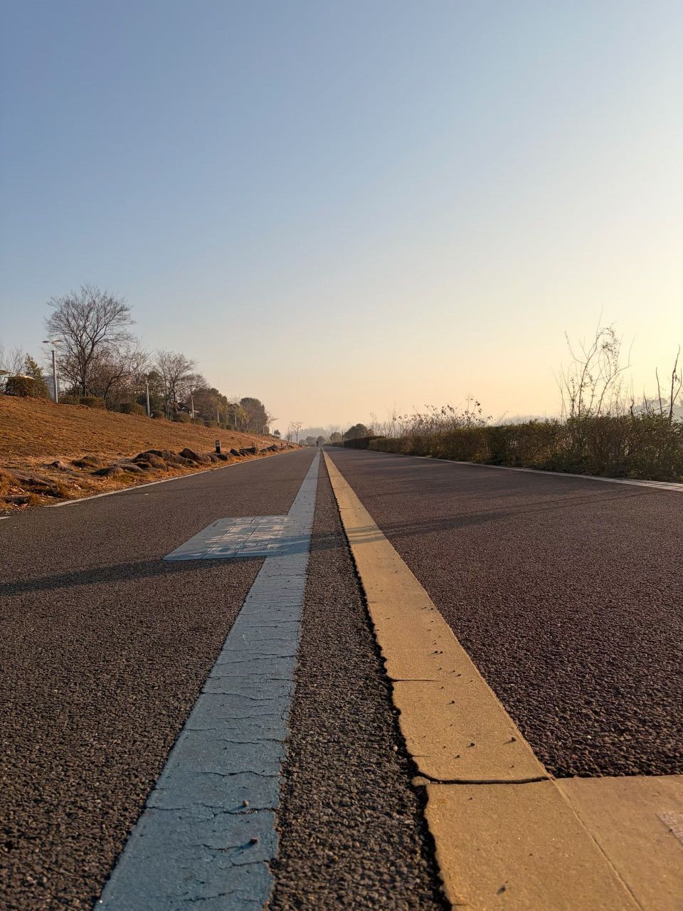 手今天告诉我，好好工作，动作要快，姿势要帅明天休息啦