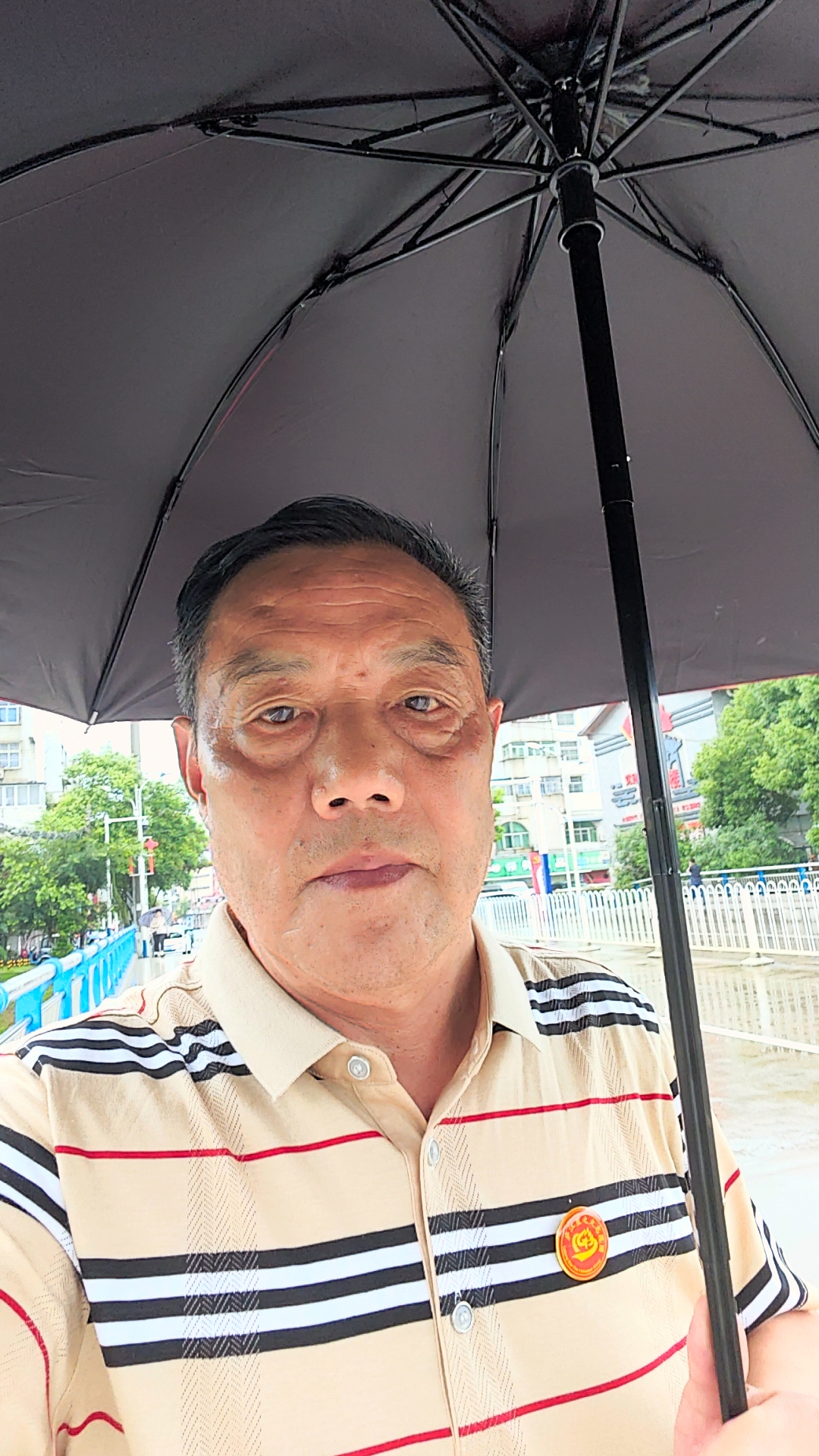 雨中散步