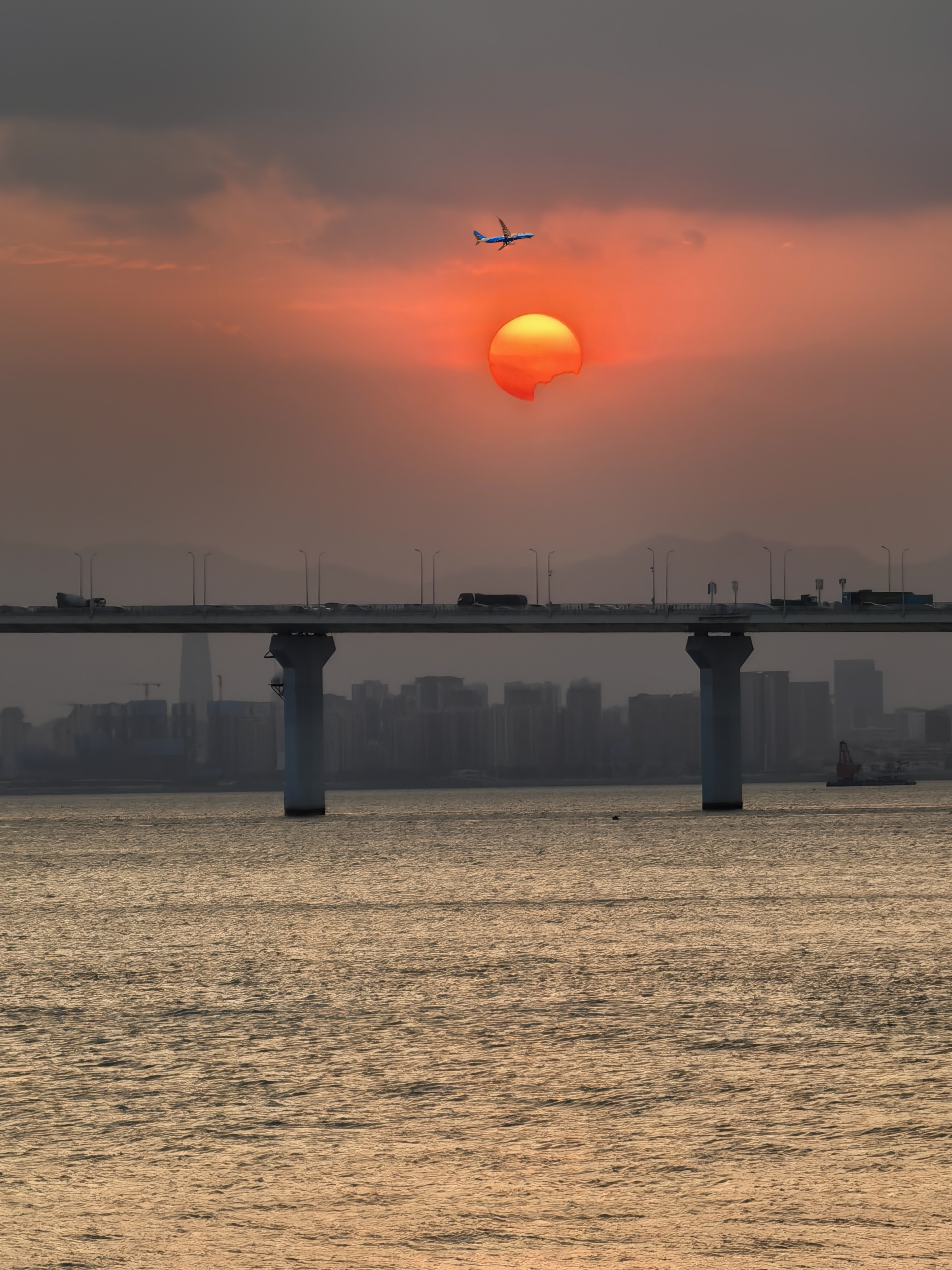 #分享日落🌇#日落、海边、飞机集齐了！！！